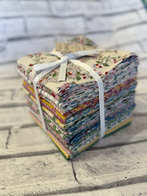 Load image into Gallery viewer, Guinevere - Fat Quarter bundle by Emma Newman  Fabrics