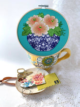 Load image into Gallery viewer, Peony Embroidery Kit - Rickrak