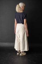 Load image into Gallery viewer, The Juno Sewing Pattern UK 6-18 - &#39;Merchant and Mills