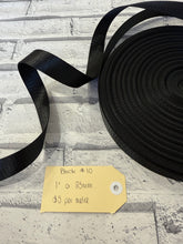 Load image into Gallery viewer, 1” Polyester Webbing Herringbone - Black  #10 - per  metre