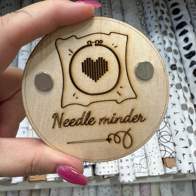 Needle Minder - Love Heart design