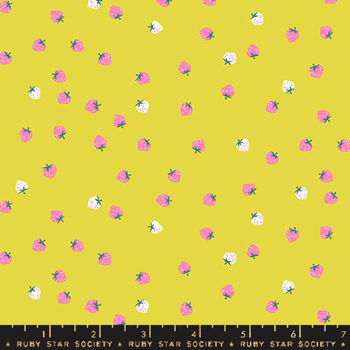 Strawberry- Ruby Star Society - Mini Berry - Citron RS3086 17