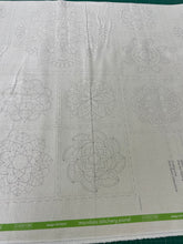 Load image into Gallery viewer, Sashiko Panel Mandala - natural DV4060