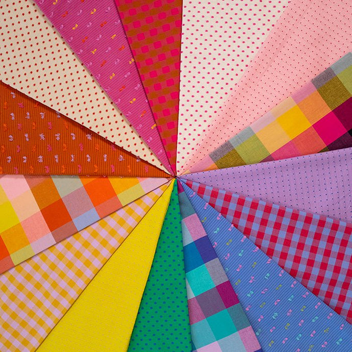 Garden Variety by Anna Maria Textiles fat Quarter Bundles